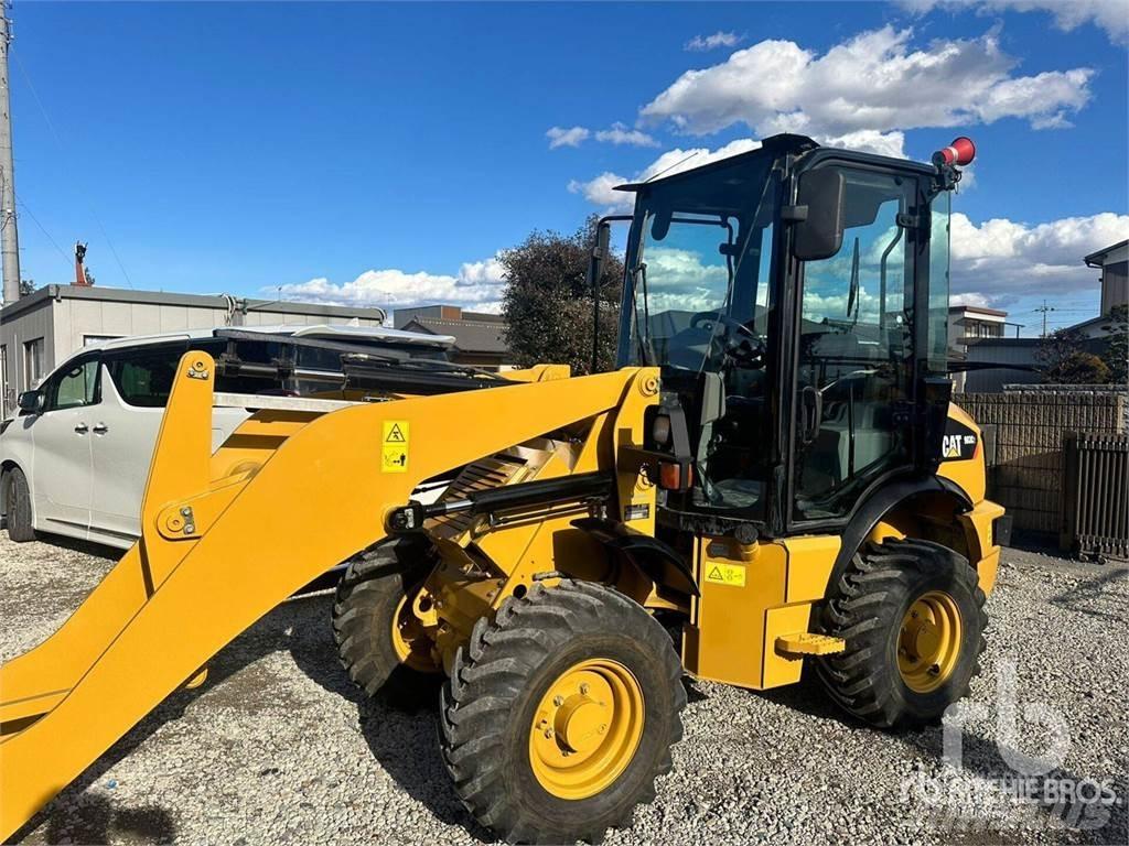 CAT 903C2 Pale gommate