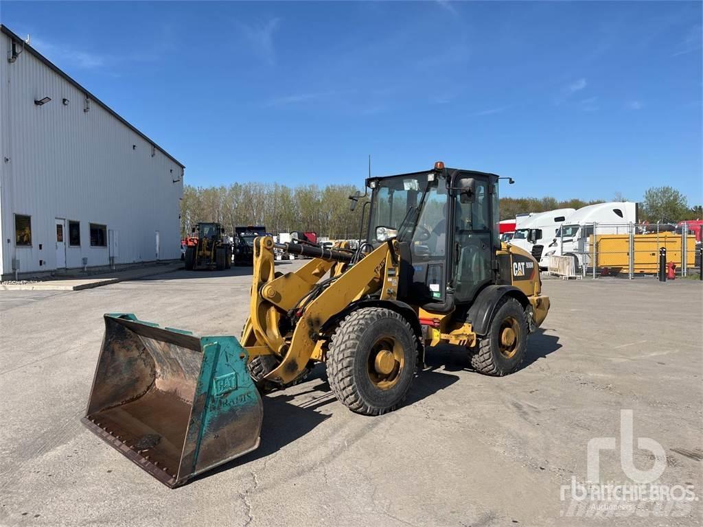 CAT 906M Pale gommate