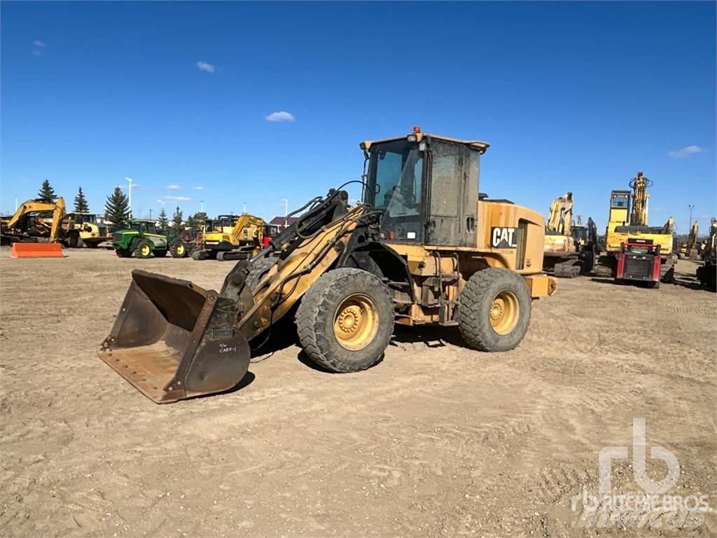 CAT 924G Pale gommate