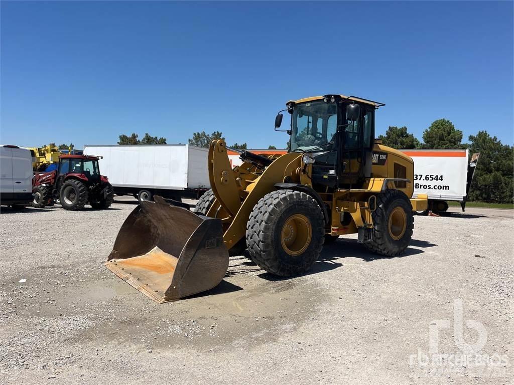 CAT 924K Pale gommate