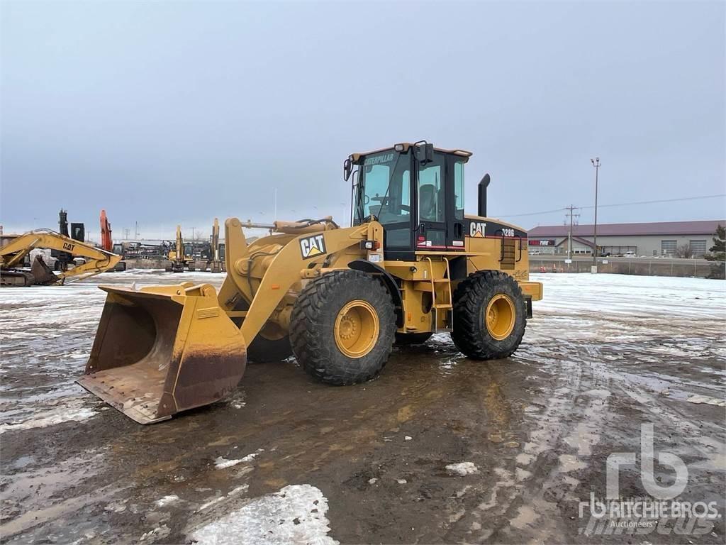 CAT 928G Pale gommate