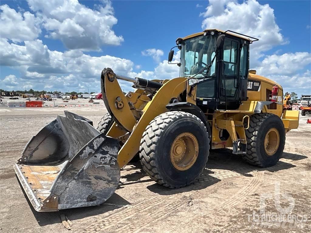 CAT 938 K Pale gommate