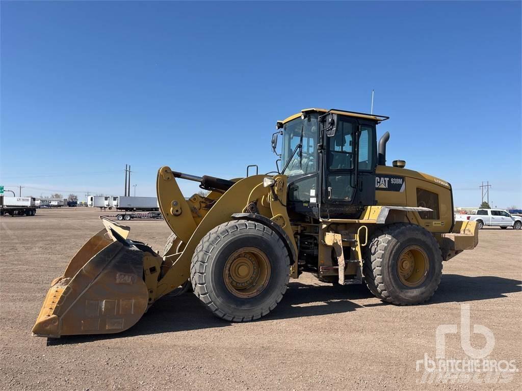 CAT 938M Pale gommate