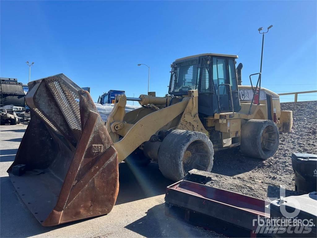 CAT 966H Pale gommate