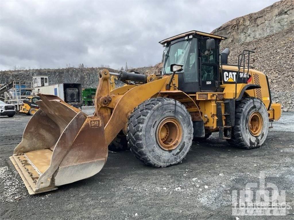 CAT 966K Pale gommate