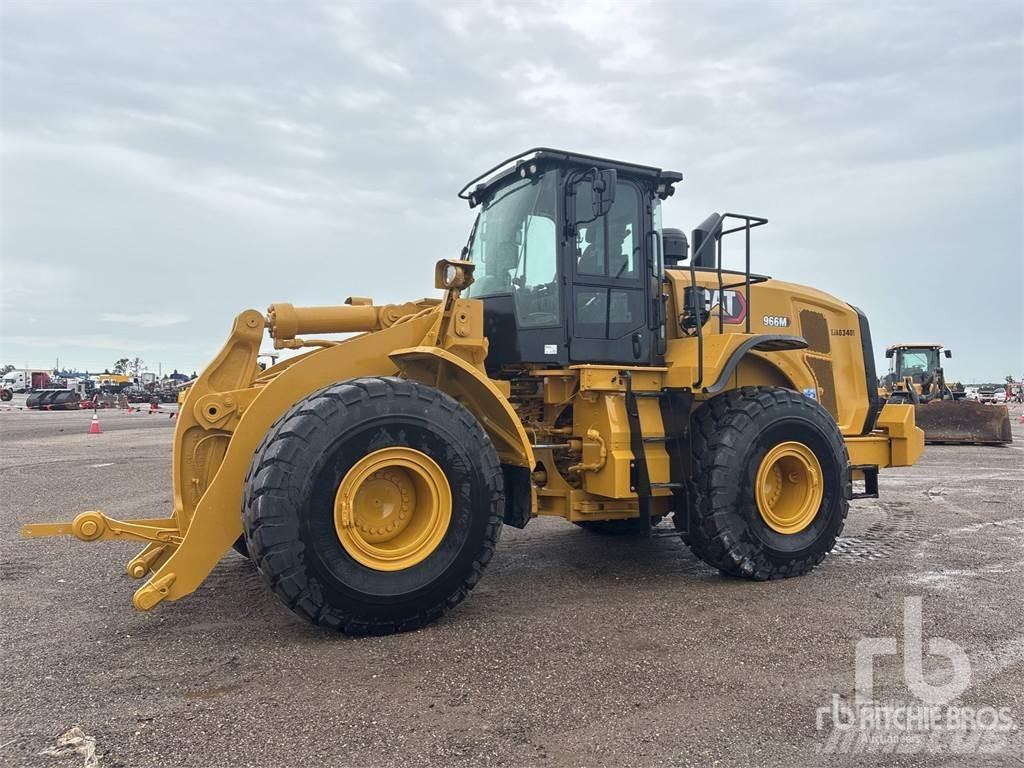 CAT 966M Pale gommate