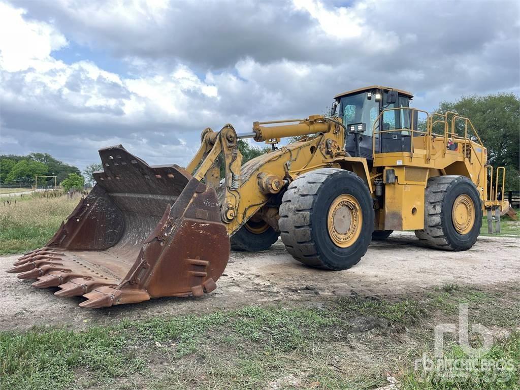 CAT 988H Pale gommate