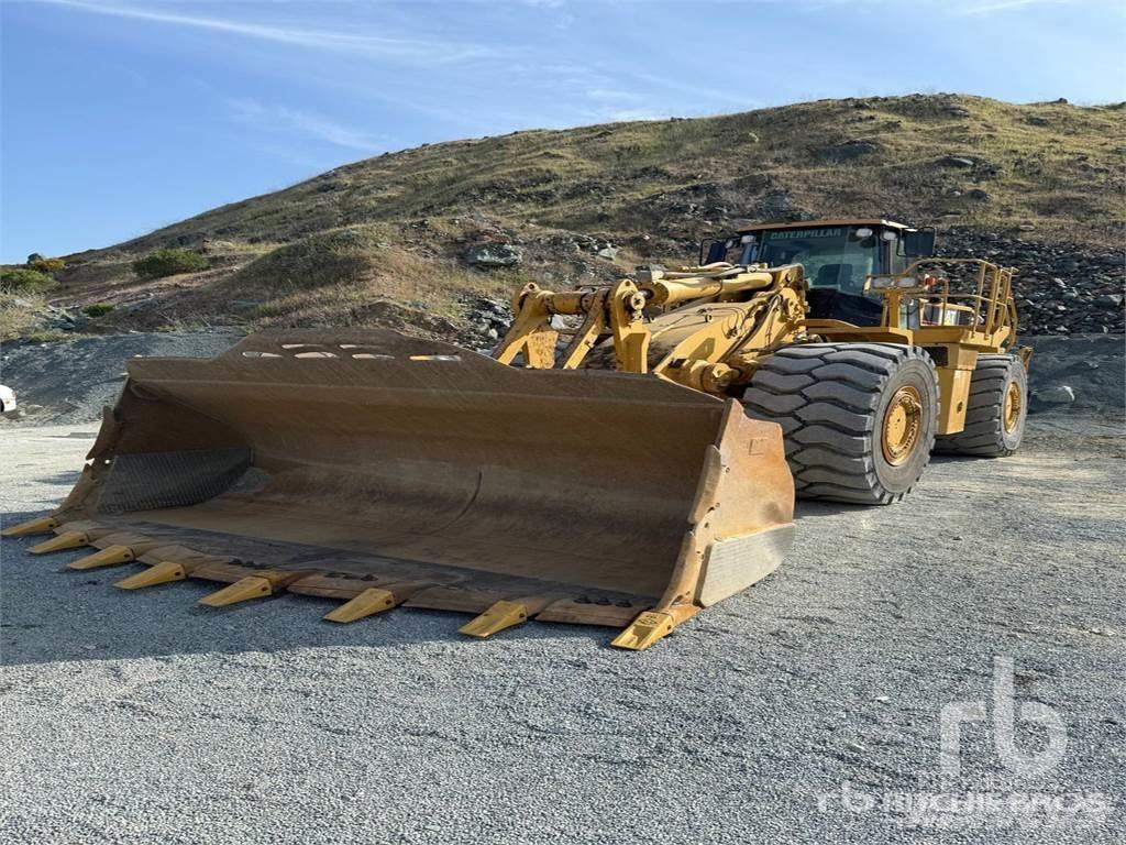 CAT 988H Pale gommate