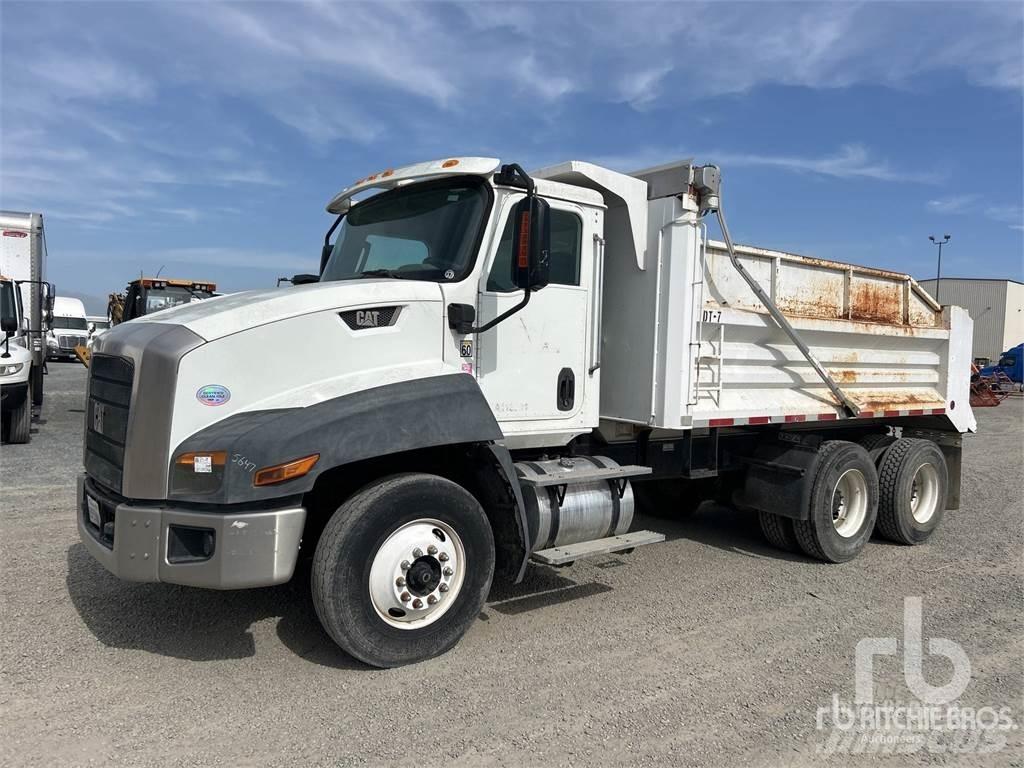 CAT CT660 Camion ribaltabili