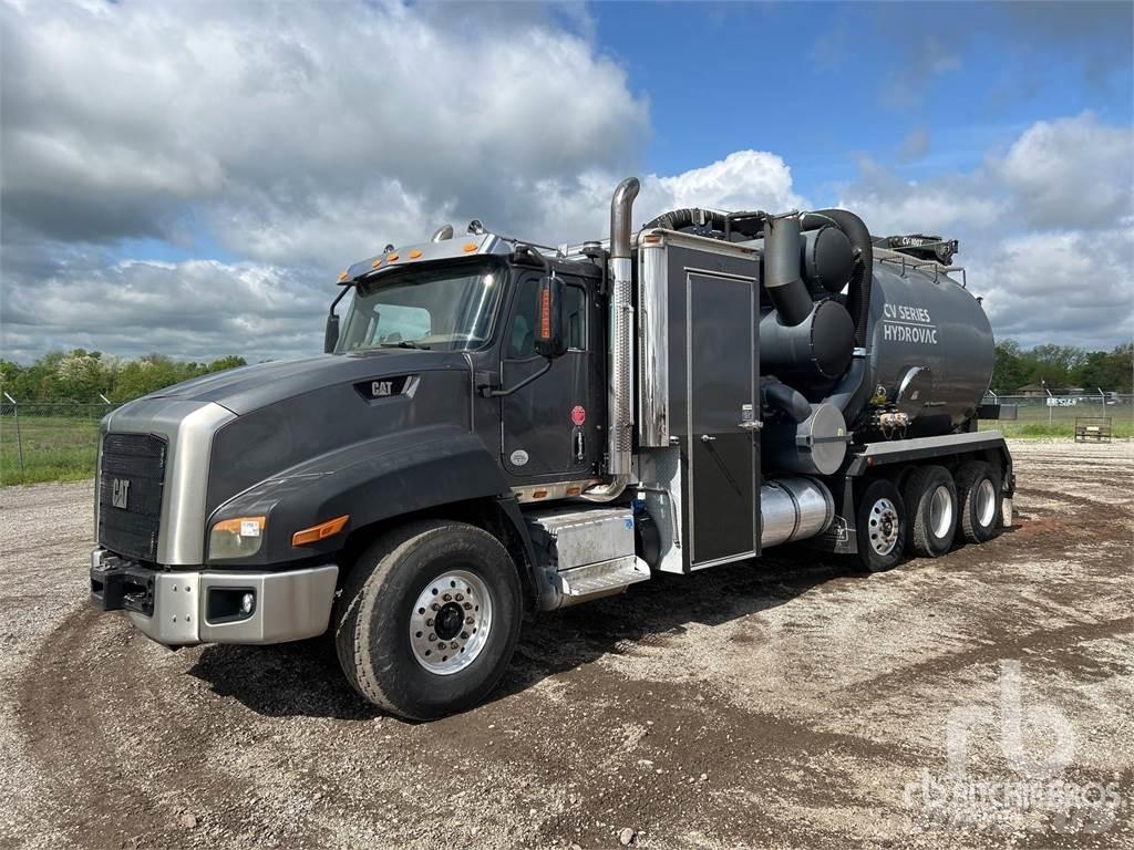 CAT CT660 Camion autospurgo
