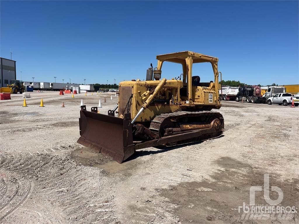 CAT D5B Dozer cingolati