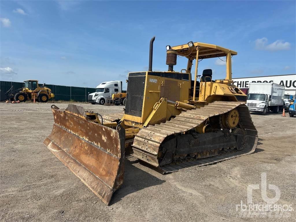 CAT D6M Dozer cingolati