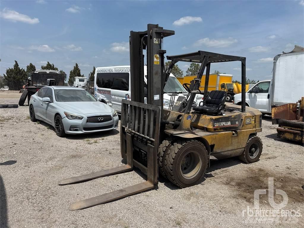 CAT DP40 Carrelli elevatori diesel