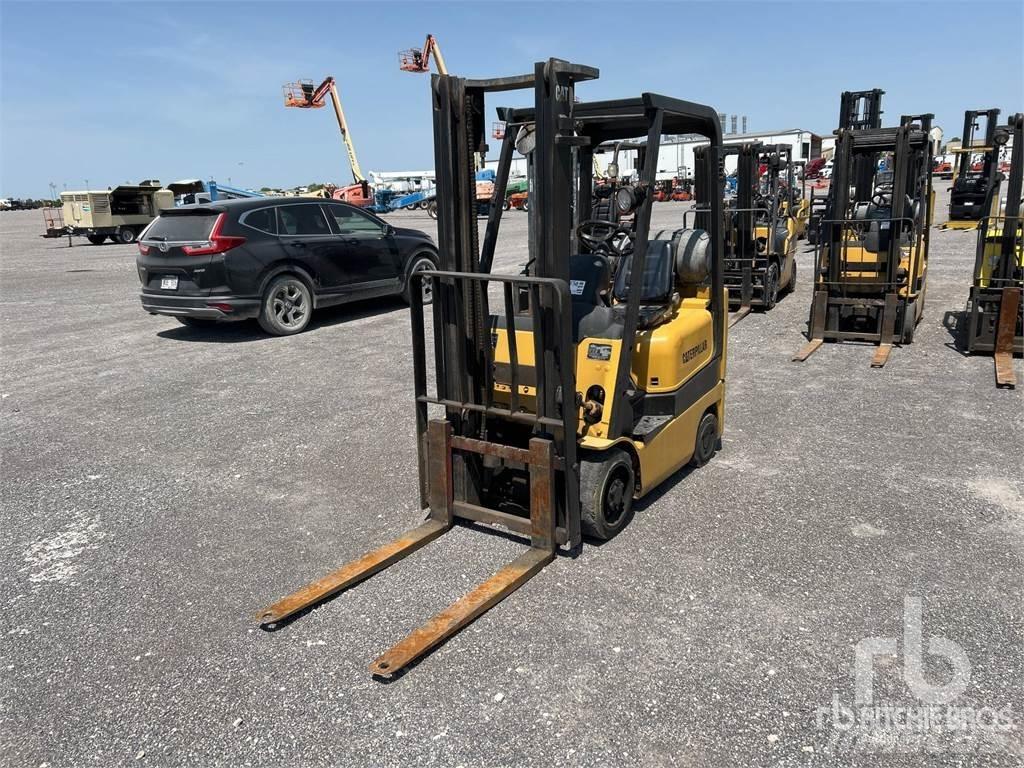 CAT GC15K Carrelli elevatori diesel