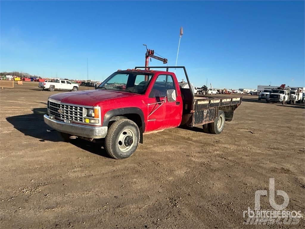 Chevrolet 3500 Camion con sponde ribaltabili