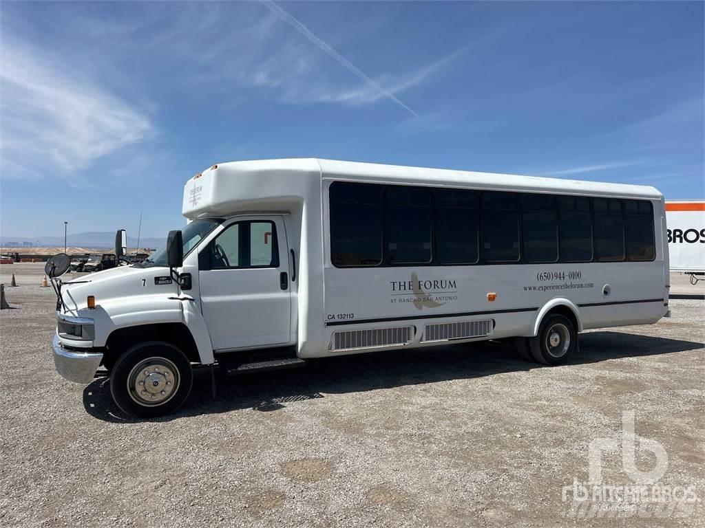 Chevrolet C5500 Autobus interurbani