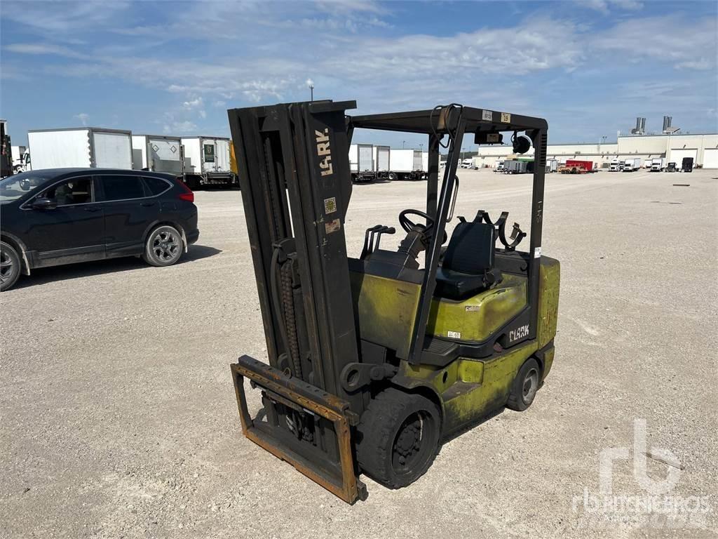 Clark CGC30 Carrelli elevatori diesel