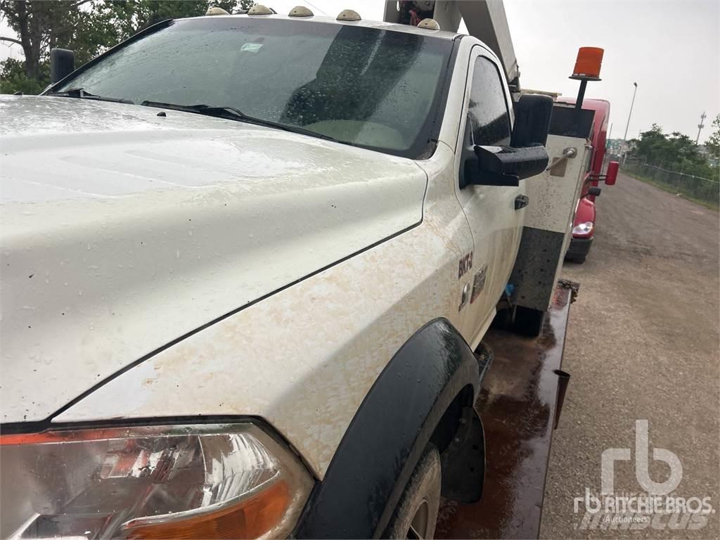 Dodge 5500 Camion con sponde ribaltabili
