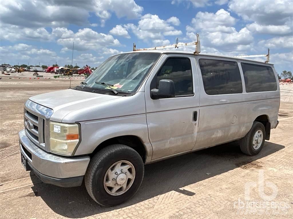 Ford E-350 Camion a temperatura controllata