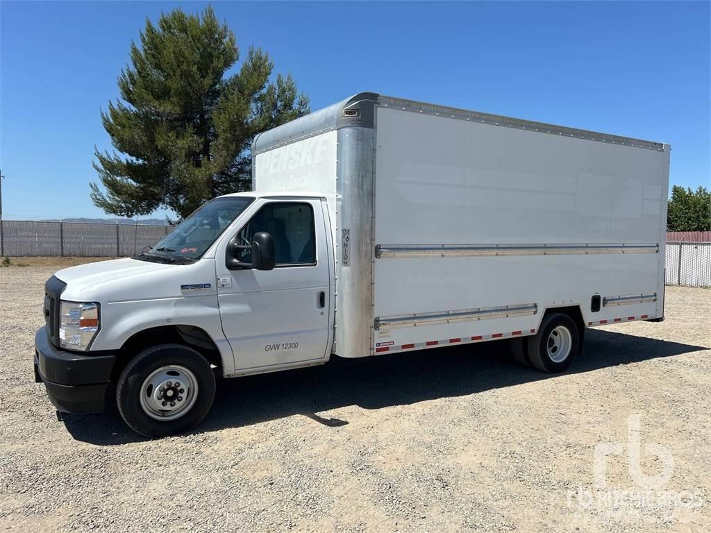 Ford E-350 Furgone chiuso