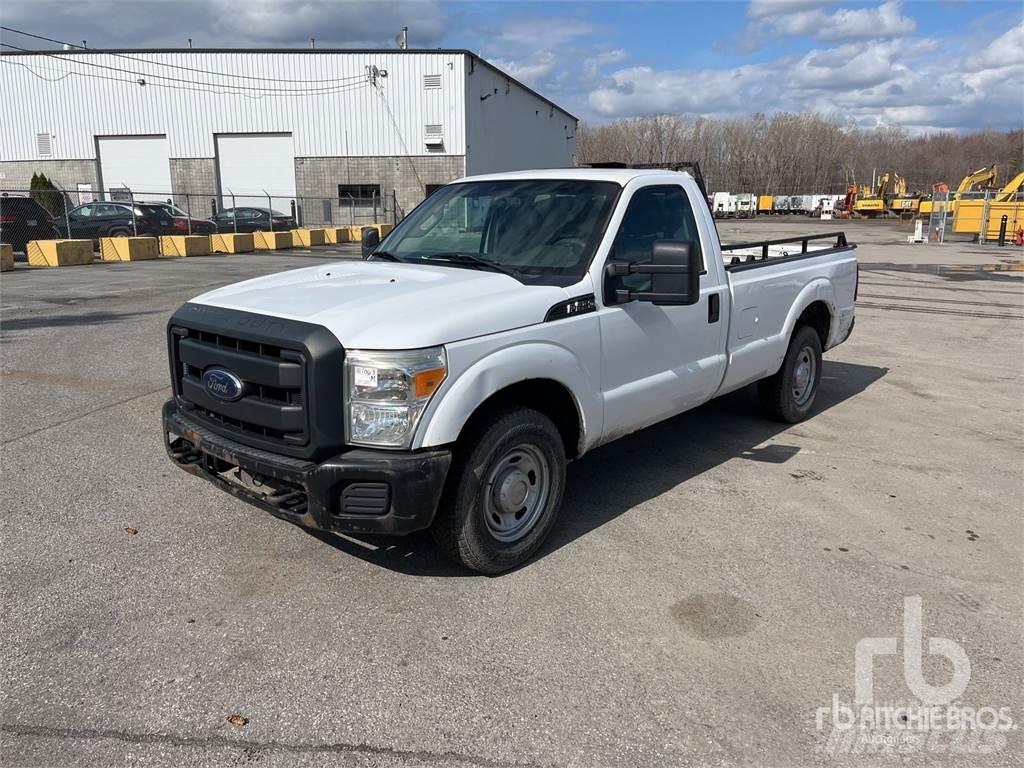 Ford F-250 Pick up/Fiancata ribaltabile
