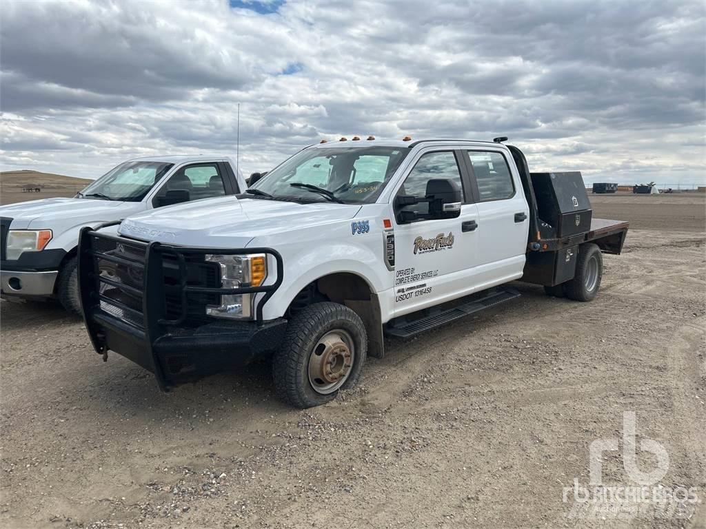 Ford F-350 Camion con sponde ribaltabili