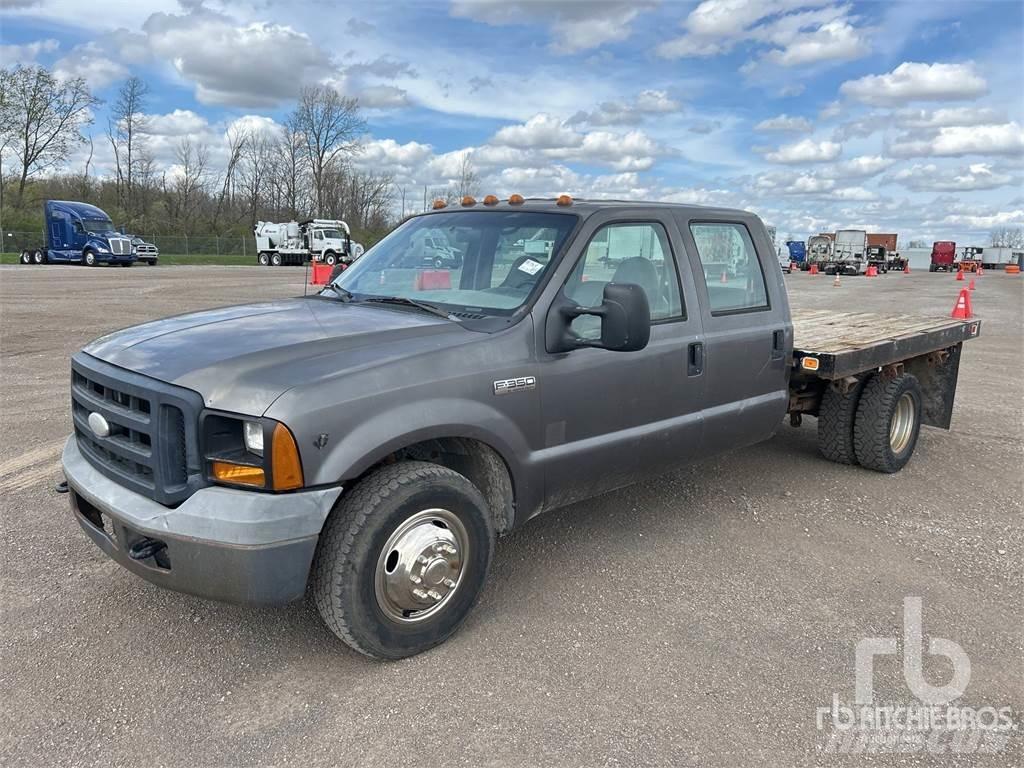 Ford F-350 Camion con sponde ribaltabili