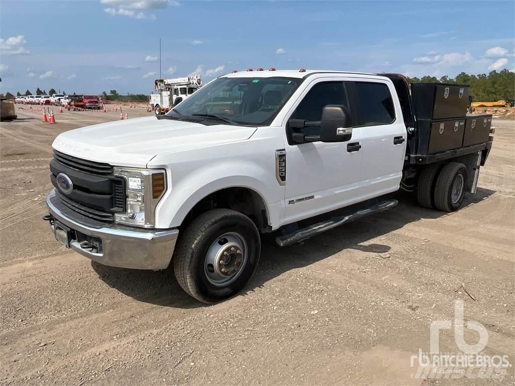 Ford F-350 Camion con sponde ribaltabili