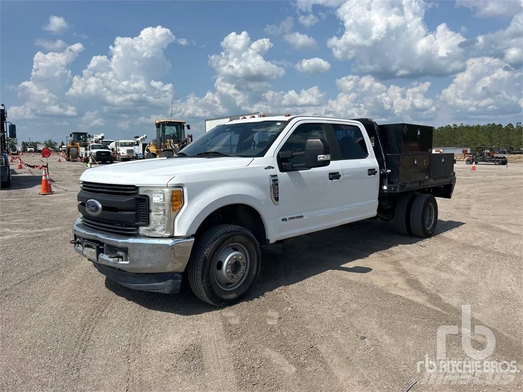 Ford F-350 Camion con sponde ribaltabili