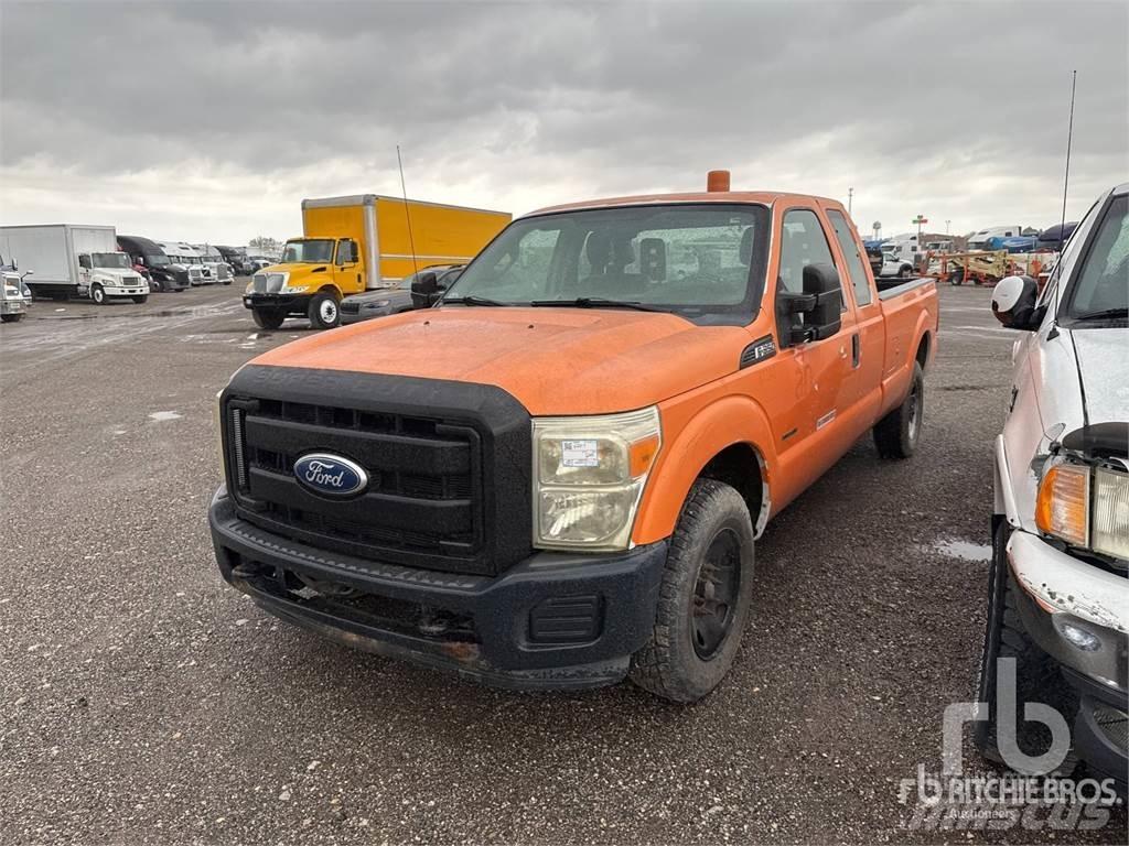 Ford F-350 Pick up/Fiancata ribaltabile
