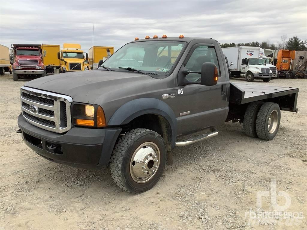 Ford F-450 Camion con sponde ribaltabili