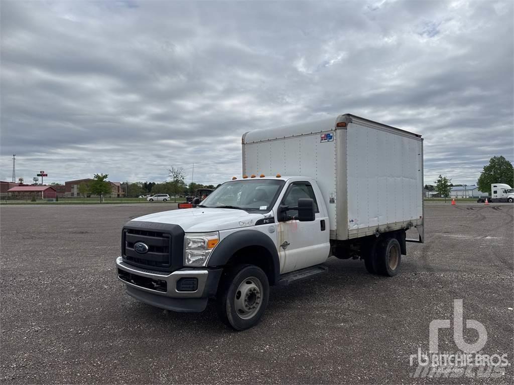 Ford F-450 Furgone chiuso