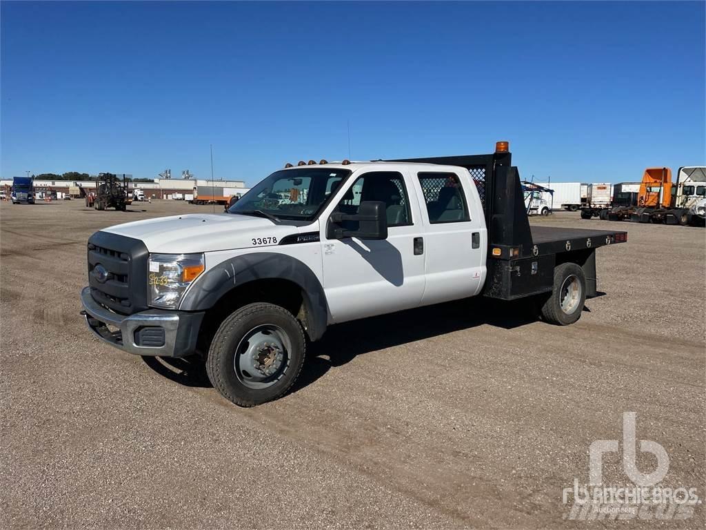 Ford F-450 Camion con sponde ribaltabili