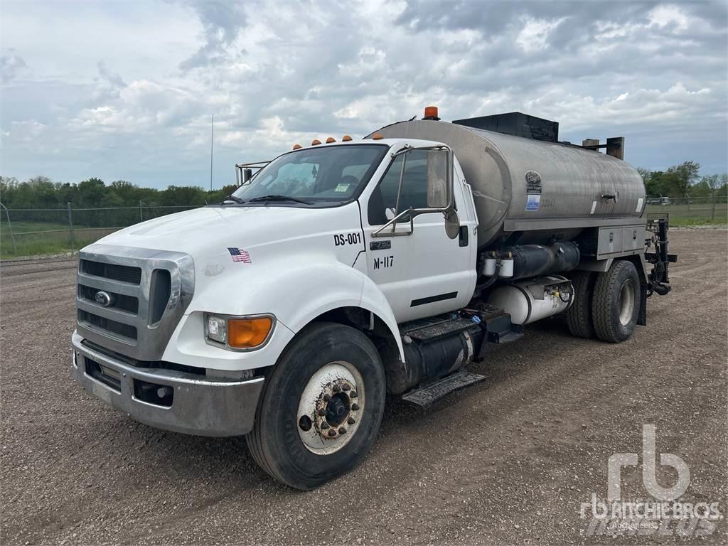 Ford F-750 Spruzzatrici di bitume