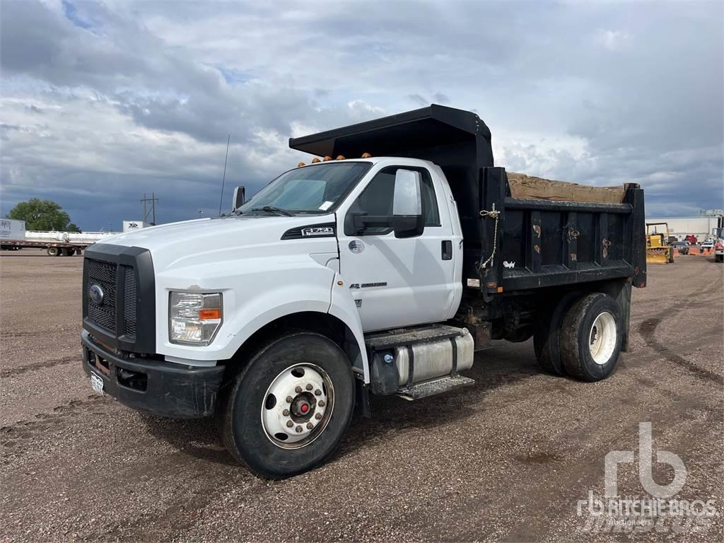 Ford F-750 Camion ribaltabili