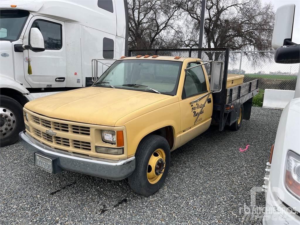 Ford F700 Camion con sponde ribaltabili