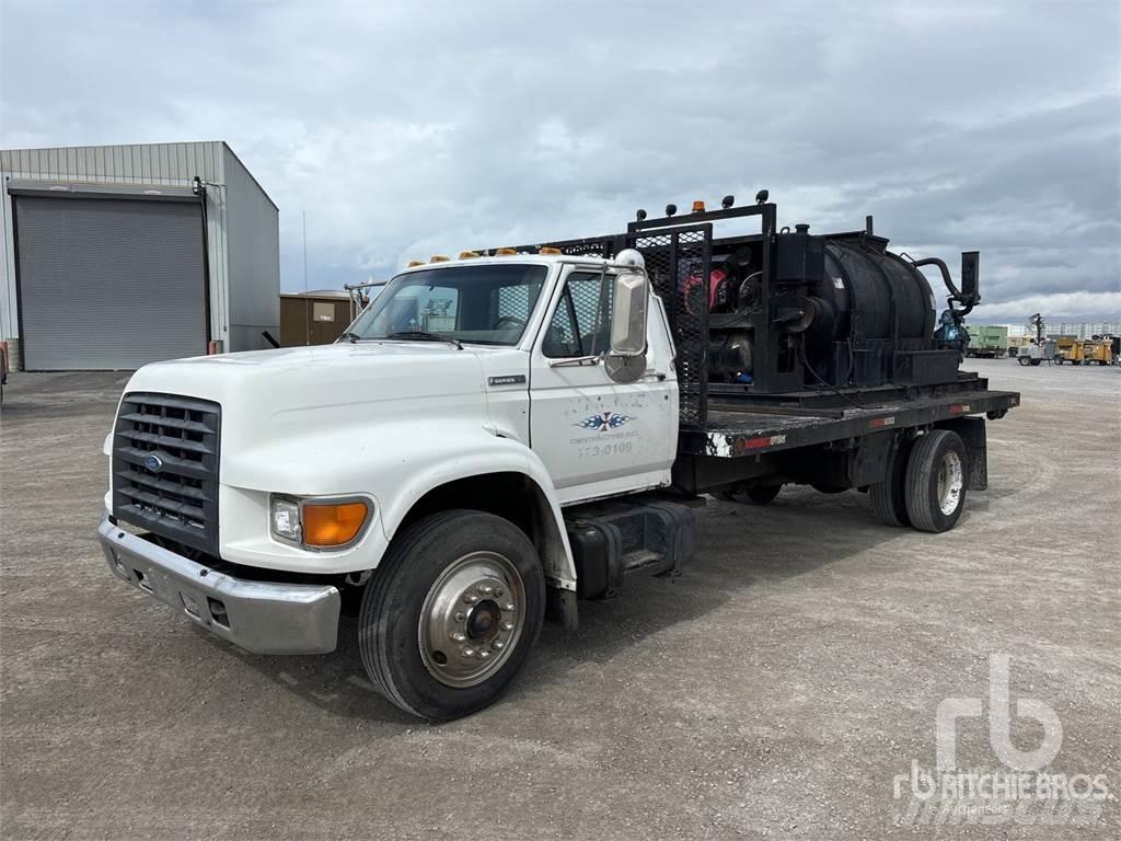 Ford F800 Spruzzatrici di bitume