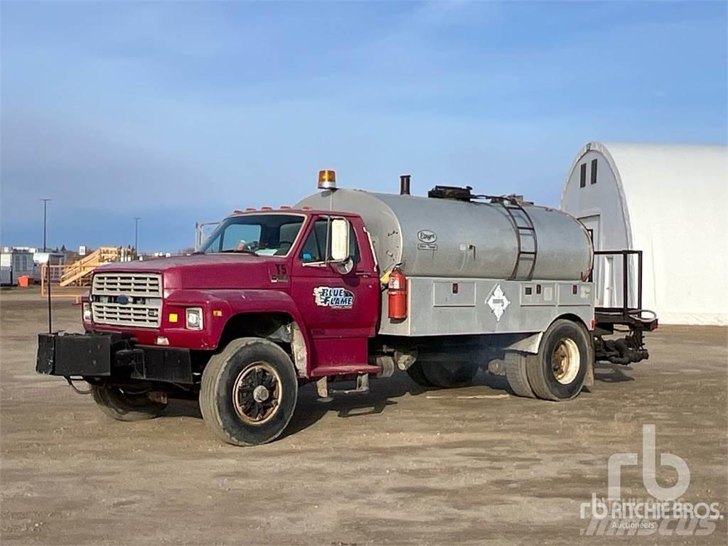 Ford F800 Spruzzatrici di bitume