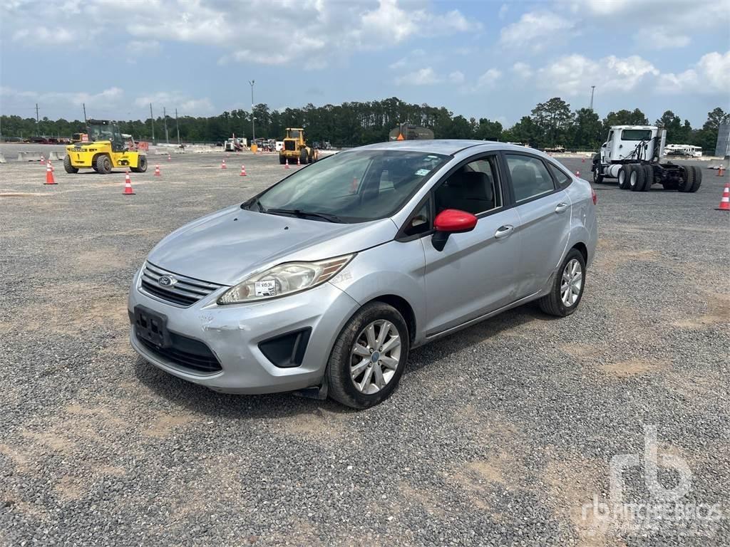 Ford FIESTA Auto