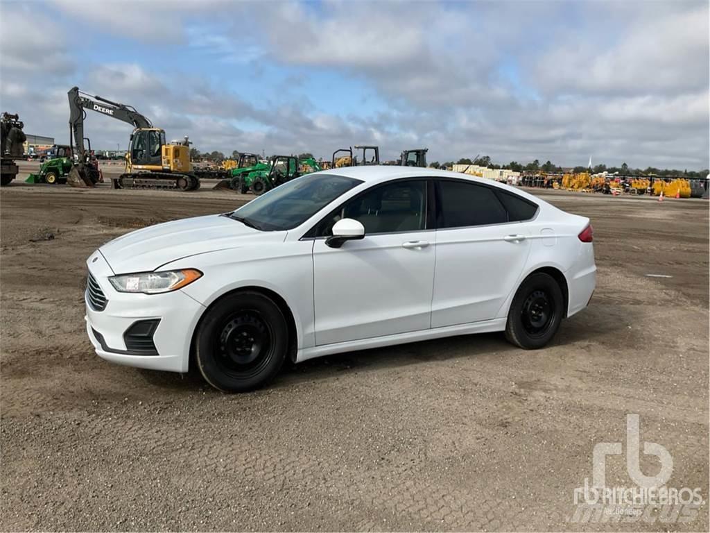Ford FUSION Auto