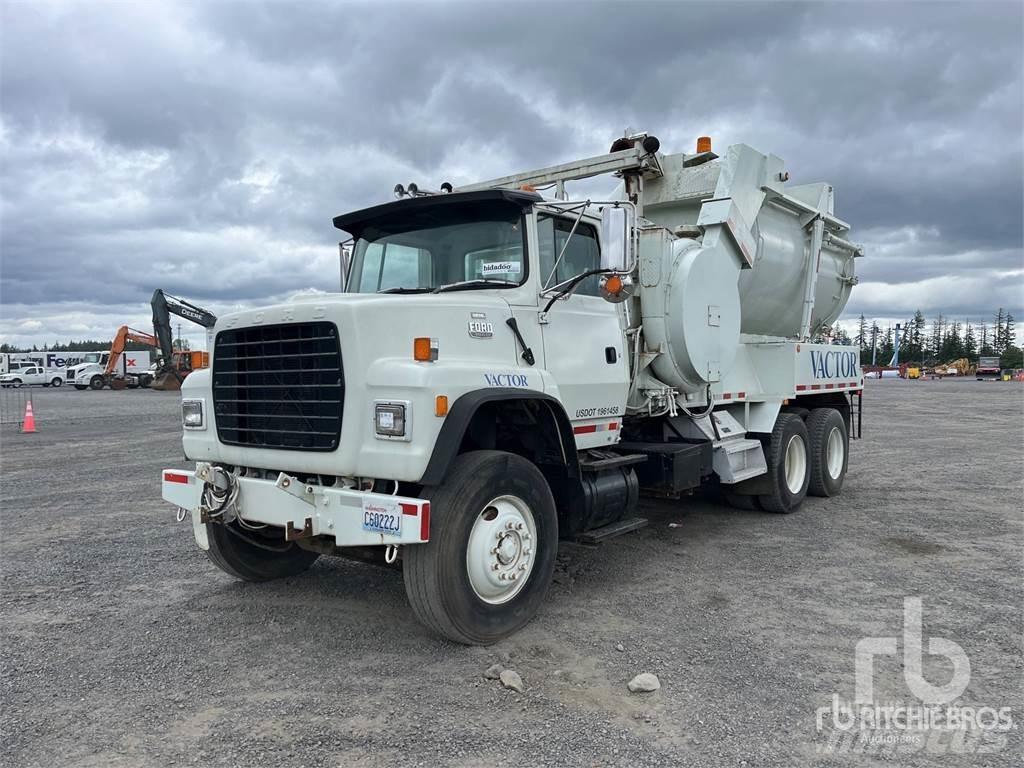 Ford LNT8000 Camion autospurgo