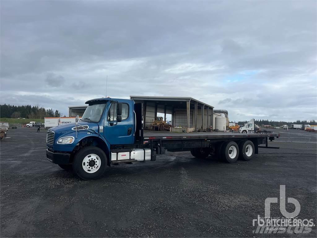 Freightliner M2 Camion con sponde ribaltabili