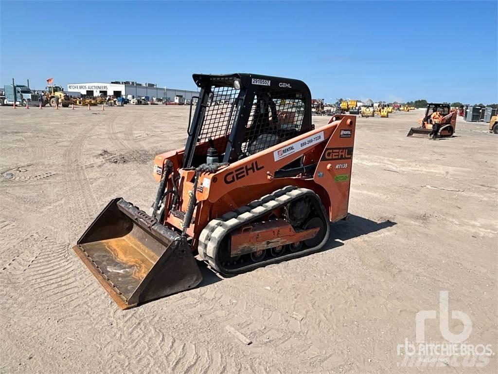 Gehl RT135 Mini Pale Gommate