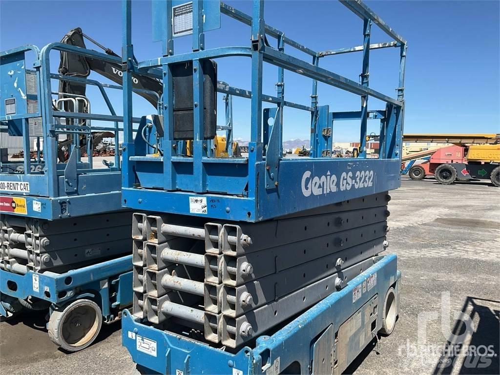 Genie 3232 Piattaforme a pantografo