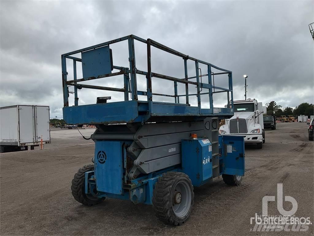 Genie GS-4390 Piattaforme a pantografo