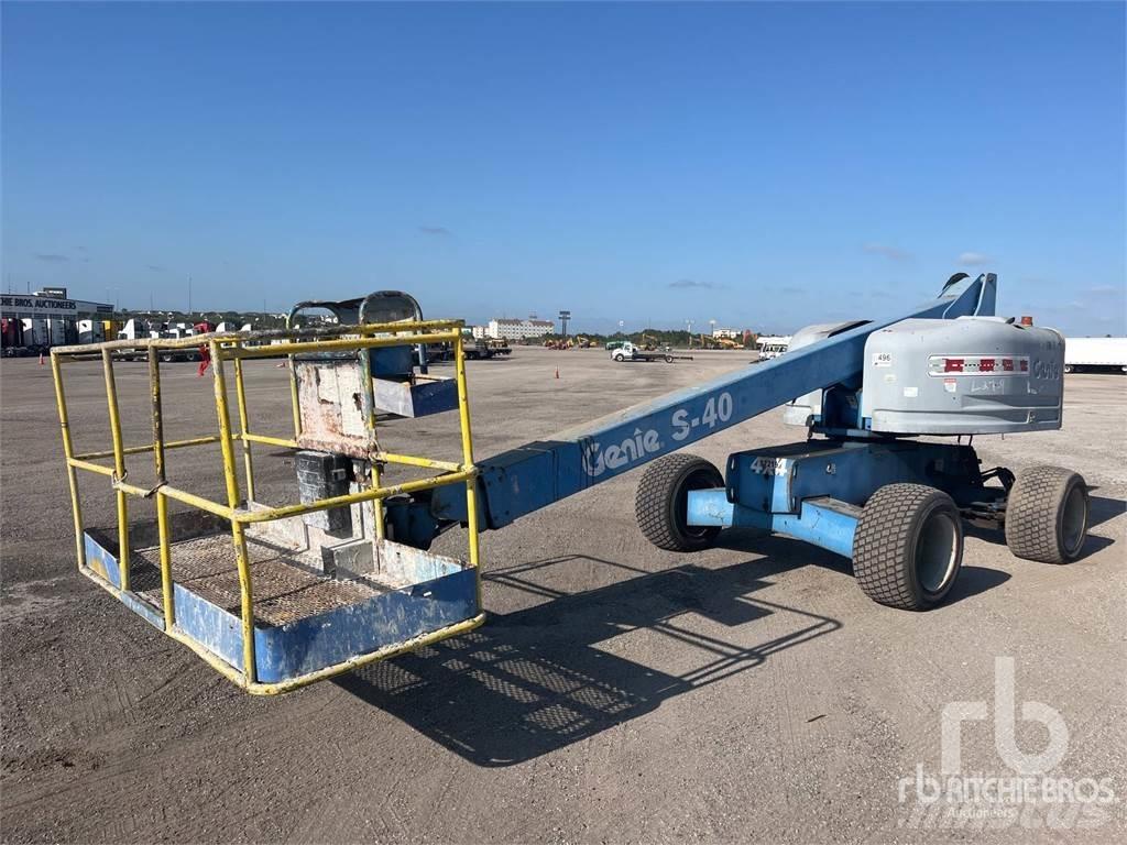 Genie S40 Piattaforme a braccio articolato