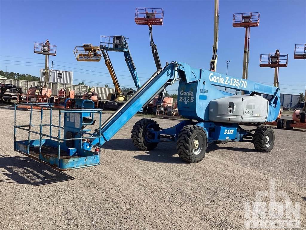 Genie Z135/70 Piattaforme a braccio articolato