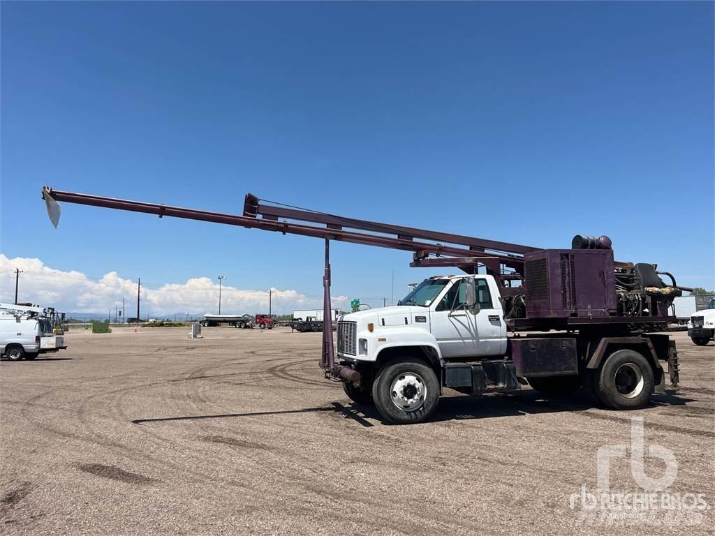 GMC C7H042 Autocarro per perforatrice mobile