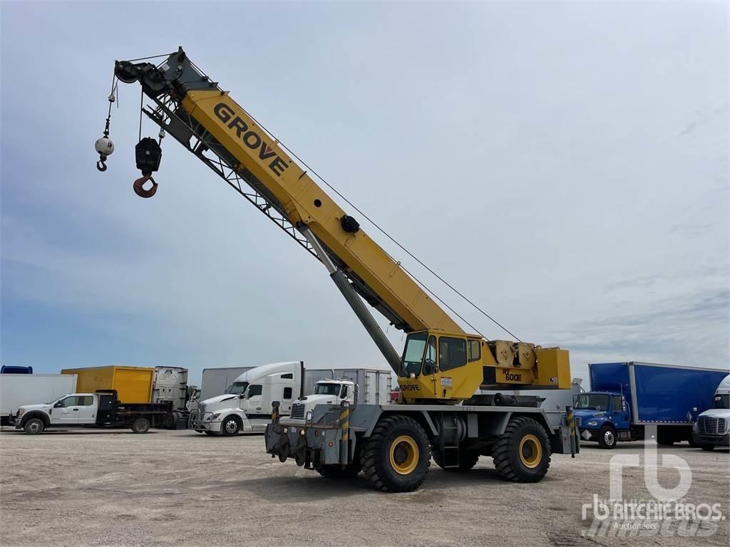 Grove RT600E Gru per terreni difficili