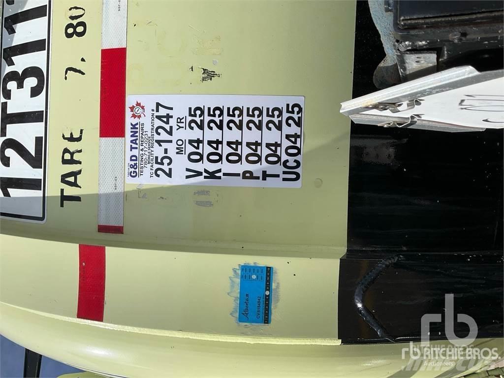 Heil TC407 Rimorchi cisterna